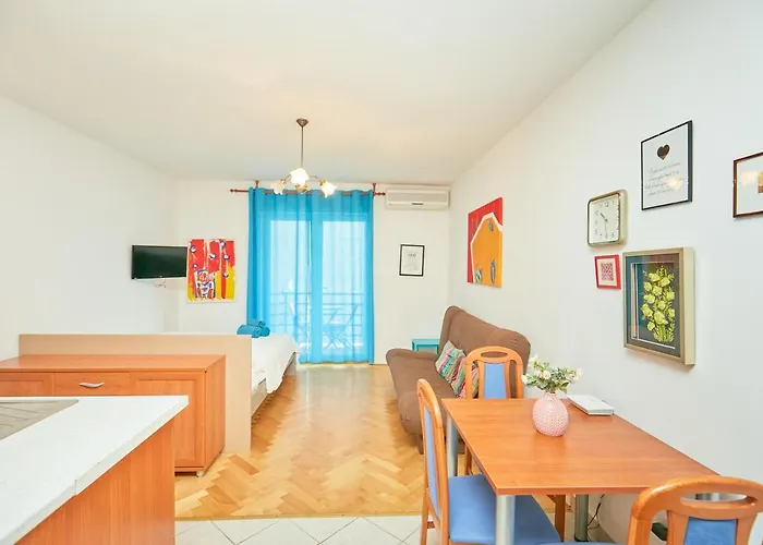 Studio Apartment Near Lapad Beach